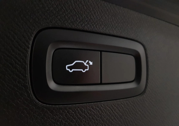 Volvo XC 90 cena 96999 przebieg: 299675, rok produkcji 2018 z Nowe Miasto Lubawskie małe 631